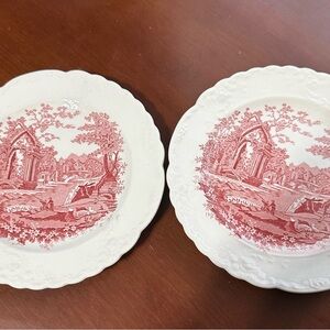 English Abby red scalloped no trim plates set up‎ (2) 7 1/2 inch ￼